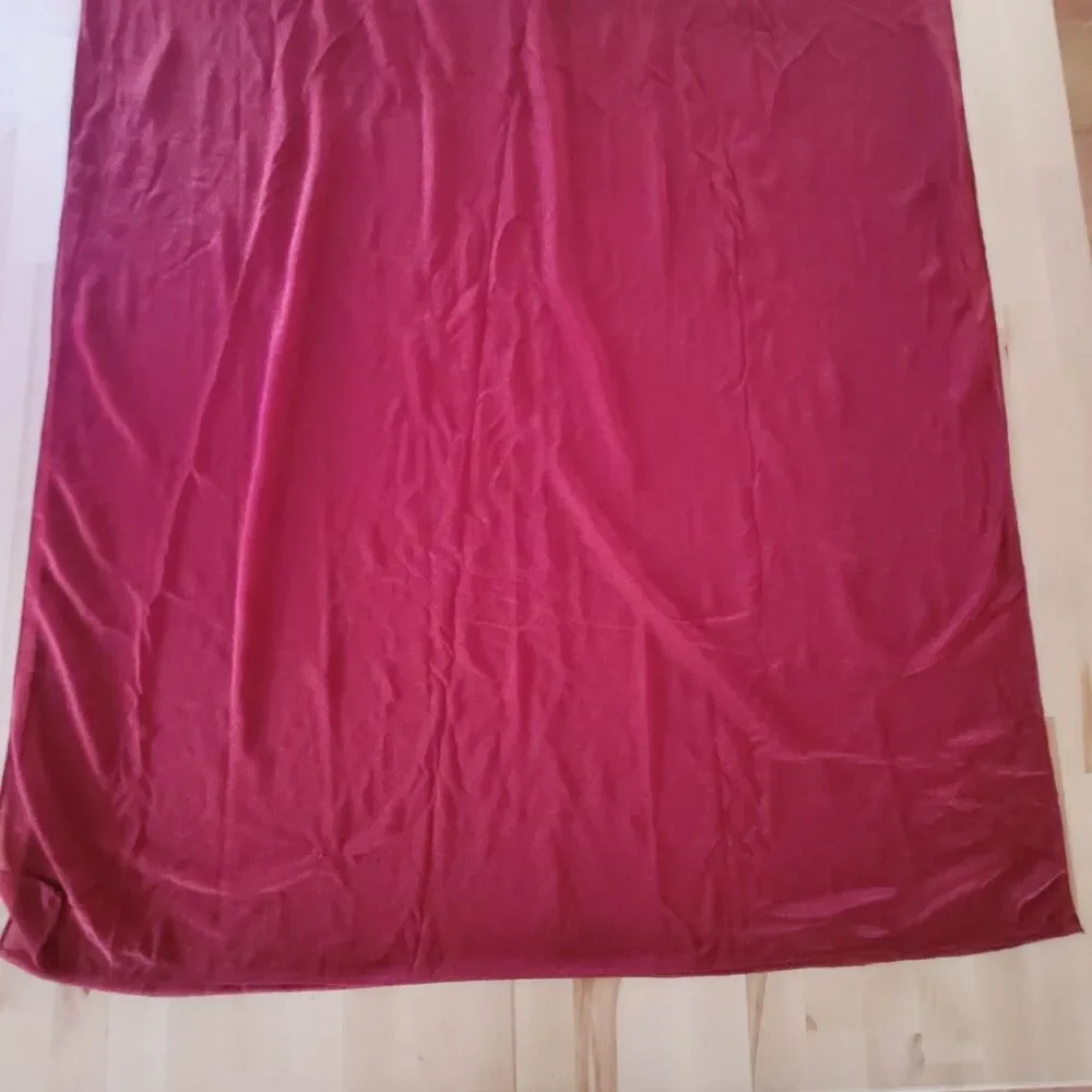 Sheer Window Scarf, set of 2, 112 x 29 inches Cranberry Red Burgundy Sparkle
